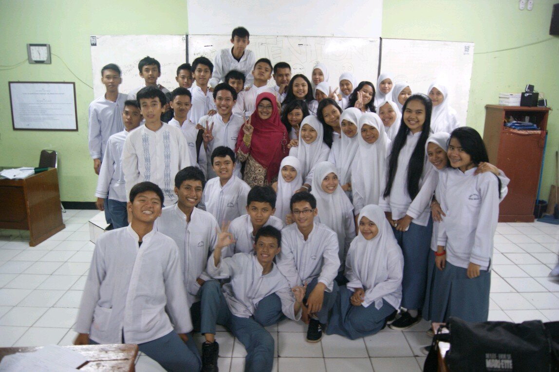 Attention? Amazing ten two in action! We are Big family of X2, our handsome daddy is Mr. Drs. Suwanto. Kesan pertama jd anak SMA, ada di kelas X 2012-2013