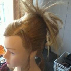 coco_coif's profile picture. coiffeuse à domicile  mixe et enfants et coiffure de mariées  et maquilleuse