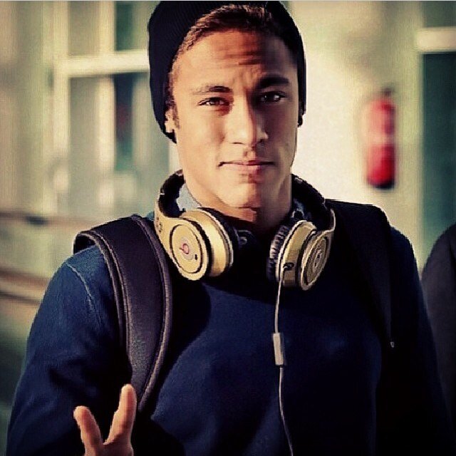 o dono do sorriso perfeito @Njr92
