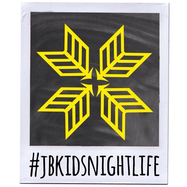 Twit #jbkidsnightlife jika anda mahu kehidupan malam anda di Johor Bahru lebih bermakna. AWAS! RAMAI KURATOR DALAM SATU MASA. MUNGKIN AKAN MENGIURKAN.