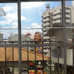 うどんとiPhone大好き～～～～～っ！！な高知の宅建士。やっと入った売買仲介をたった4か月で退職。心機一転別の仲介に転職予定。ブルスコにもおるよ。https://t.co/dVdQRUcOye