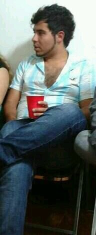 eLLa me ama a mii
yO tee amO a tii
y tuu Lo amaas a eeL!!