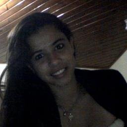 ... eu sou um pouco fraca e nem percebo quando vou te amar ... Mas agora so quero vc se não vou tentando ate morrer mas um dia consigo vc para min