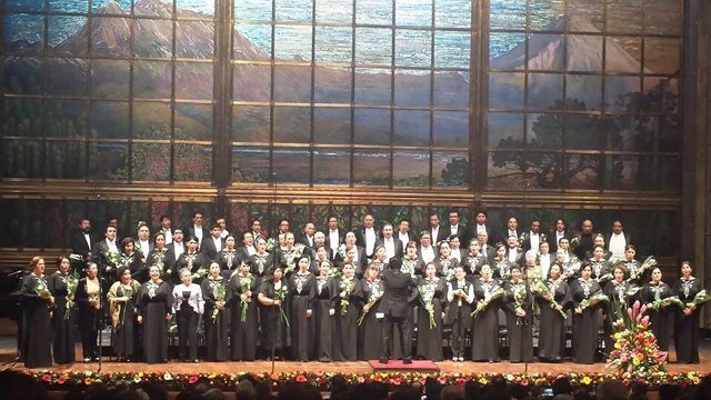 El Coro del Teatro de Bellas Artes con 80 años de actividad Artistica. Instituto Nacional de Bellas Artes. cuenta NO oficial