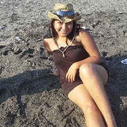 ser madre es el mejor regalo que Dios me a dado soy tan afortunada de tner a st hombre a mi lado mathew manuel lo amooo:-) :-!