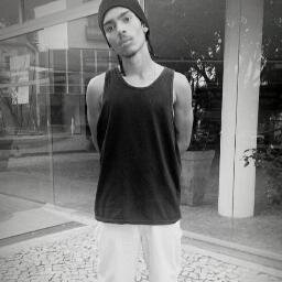 Rockin', rollin', swaggin' to the max, 
My bitch a fashion killa, she be busy poppin' tags ! ♪ ♛ R. Prodigy Reborn !