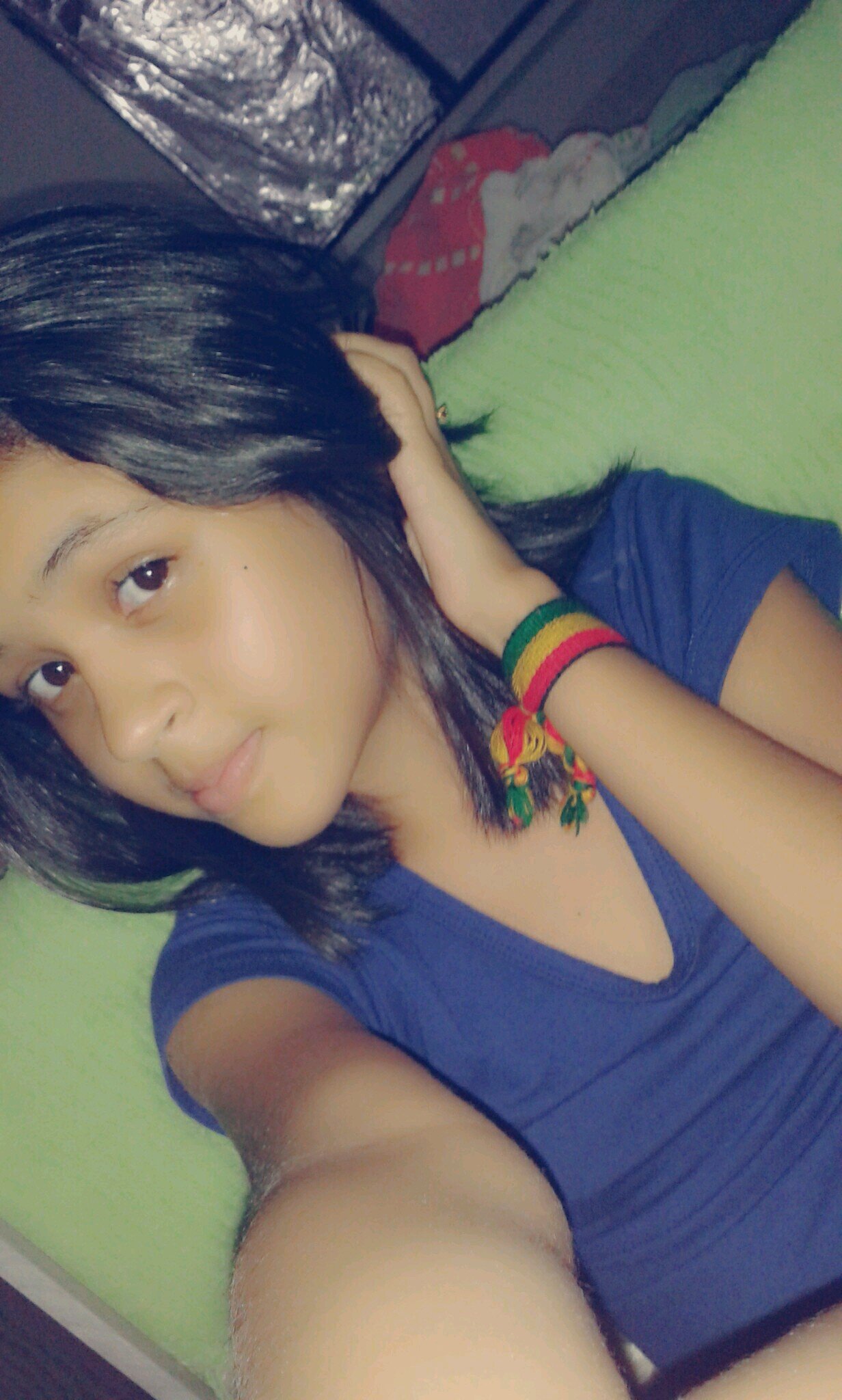 segui la instagram: @_luazinha