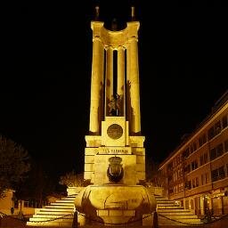 La tierra del vino. Yo me lo empiezo, yo me lo termino. Luchando día a día por ser alcalde de Requena.