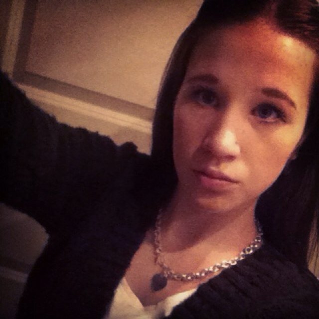 Kik me juulidd 
I'am belieber∞ 
~never say never~