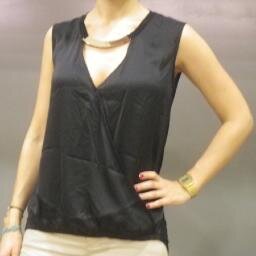 Ropa exclusiva a buen precio. Uniquetrendshop@gmail.com // Facebook: /unique.trends.18 // Instagram: @uniquetrendshop