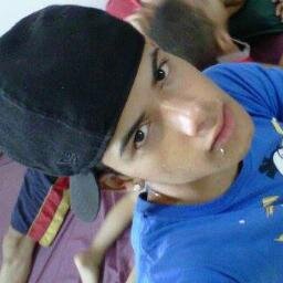 M̲чt'ڪ IƝC ♪♫ I Love ♥ el Rap ♪♫ '' SENSEIBLE CARIÑOSO Y MUY PORNOGRAFICO :P :D
ADENTRO DE TU CORAZON :***
