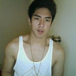 robbenzulfa's profile picture. simians, sportholic & silentreader
“Winning is about making enemy reacts as predicted.”