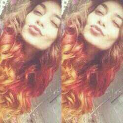 I'm a Call Girl for @KingMFW a lesbian ……………[ SINGLE ]…………*crying*
