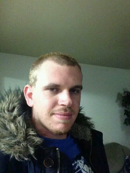 david from lady lake florida im 6 ft 3   and have lived in florida my whole life. i enjoy swimming fishing  music  friends and family.