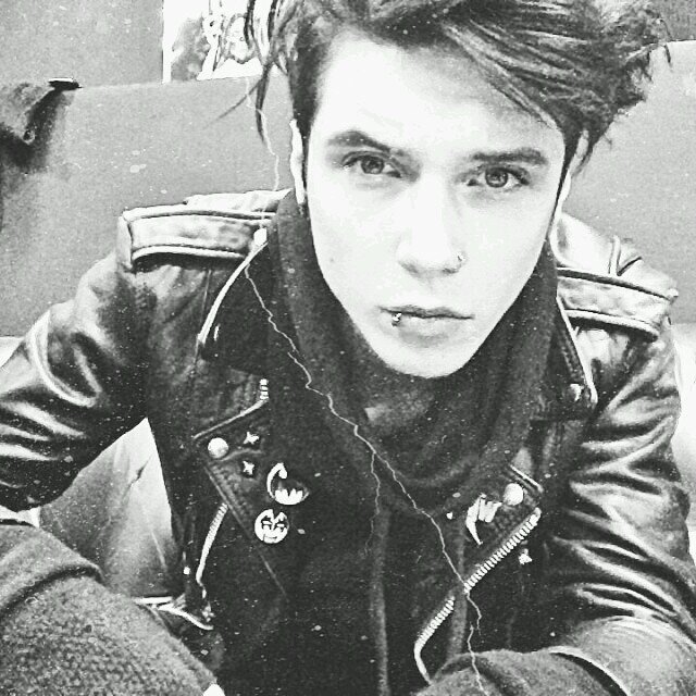 Singer/Songwriter for BVB. | RP