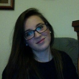 EstefiEverglot's profile picture. Ingeniera T. Informática - Máster en Desarrollo del Software. Orgullosa creadora de un proyecto de Participación Ciudadana que no interesará a ningún político.