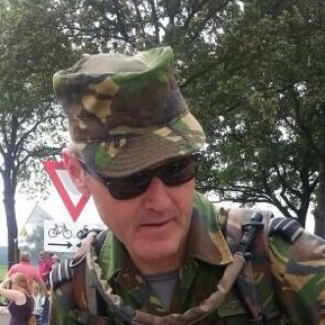 Aut viam inveniam aut faciam. Husband, Father and Friend, Humor, Moutainbiken, Crisismanagement en Security, Squadron Commander