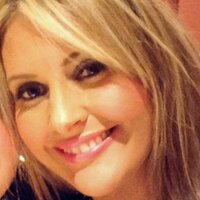 Vicky Young - @vickyy1980 Twitter Profile Photo