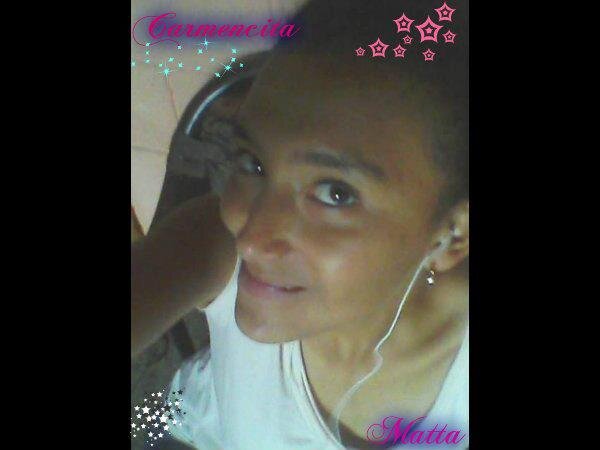 Soy buena onda y me gusta hacer amigoos =)