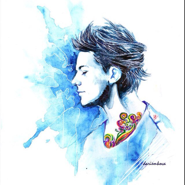 Follow @loubxrry and she'll most likely follow back.