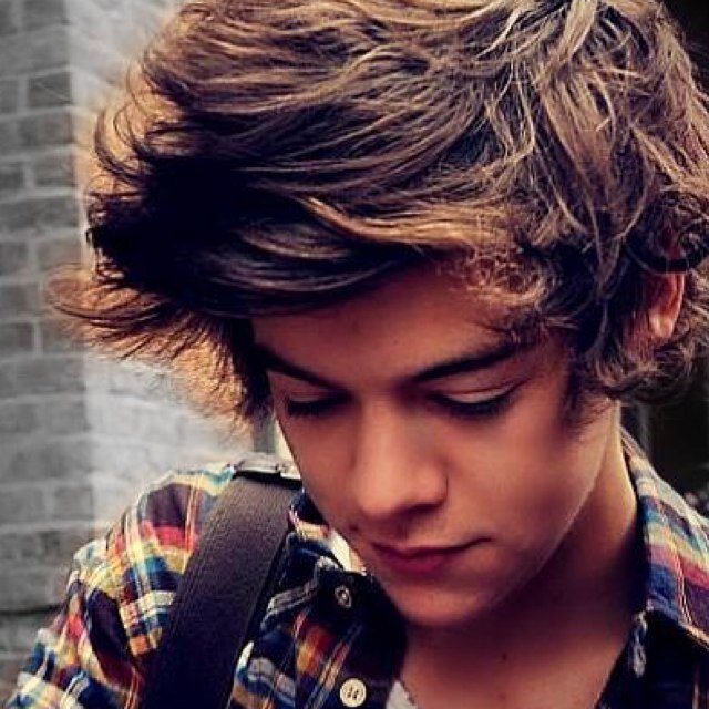 I passionately hate one direction. They ruined my life.