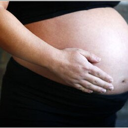 Fitness classes and personal training for North Van and West Van moms and moms-to-be.