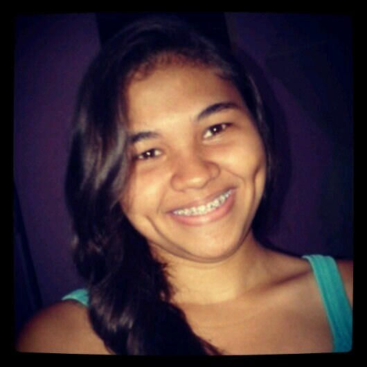 Linda , Solteira , Feliz , Determinada , A garota que agora tem muita MATURIDADE ! ;D