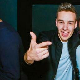 FOLLOW @nouisnowfall HELP HER REACH HER GOAL