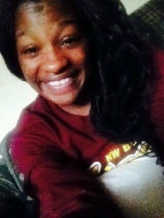 Basketball | Volleyball | Track |  && Follow My babe @MikaylaSimone98.