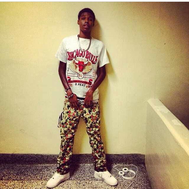 Follow a real nigga , follow a true hitter
