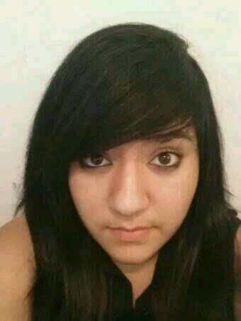 •Inspired by- Black veil Brides, sleeping with sirens, of mice & men• 《singer/ songwriter》  Lost In Wonderland™