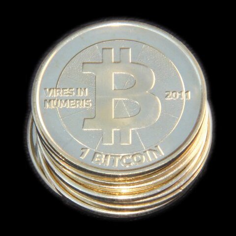 Please send me some Bitcoins and Litecoins, thanks!
Bitcoin: wait til later Litecoin: