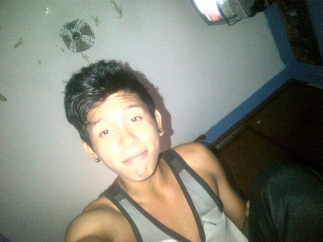 hola sigueme y te sigo *-*