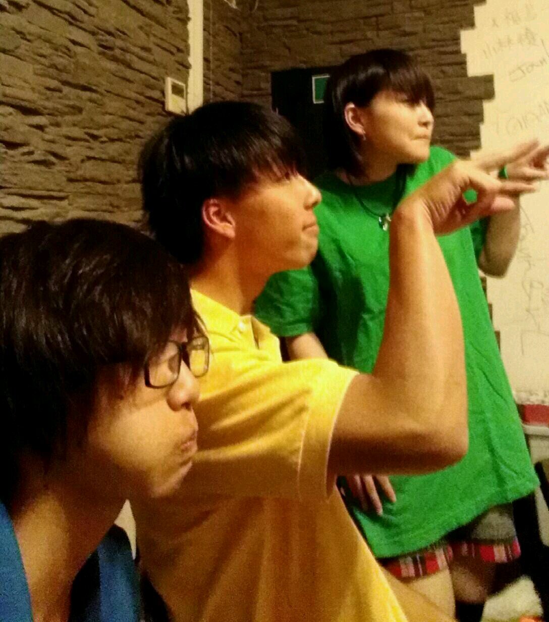 長野県諏訪市を拠点に活動中のバンド、Instant No.のアカウントです(*￣∇￣)ノ