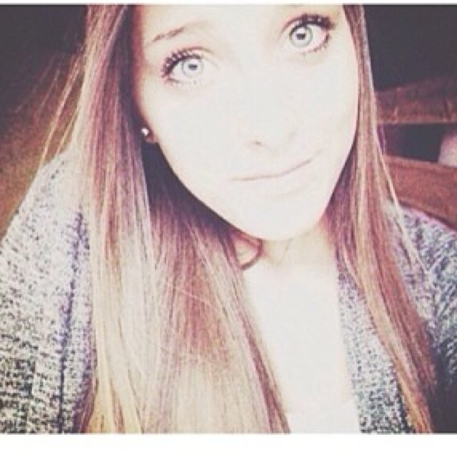 @justinbieber my idol he's everything he's my life , bеlieber's are my family I was his OLLG on july 25th
