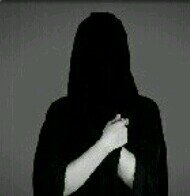 ربمآ أميل الى السياسه.. آﻵ بذكر الله تطمئن القلوب♥