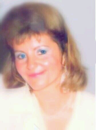 Secretaria en la UNT, Profesora de Letras Clase 84, Profesora en Yoga, reiki y Mamá ♥