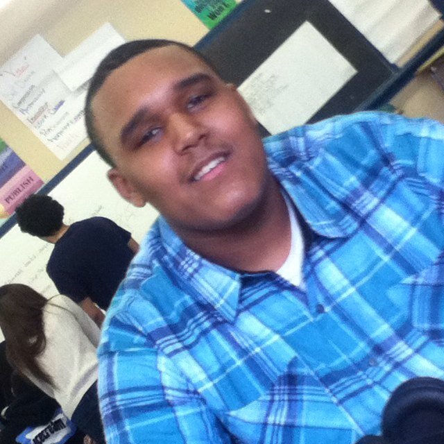 The Name is Remon , likes video games longboarding and also partying#FuckTheBullshit #TeamFollowback