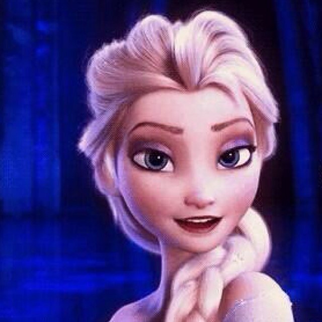 ❄️ Welcome to Arendelle. I'm the queen here, the name's Elsa. ❄️