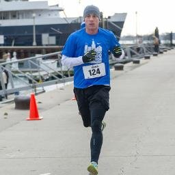 Chicago runner, marathon runner, news junkie & CPA by day. Expect lots of news & running tweets/retweets & occasional political bantering!  Opinions are my own.