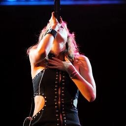 Official FAN CLUB for Singer/Songwriter and vocal icon Lara Johnston!! She's comin at you!