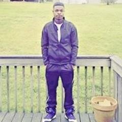 my names Miguel I work on the uk campus im and unsigned singer tryna make some noise soon, anything else hmu