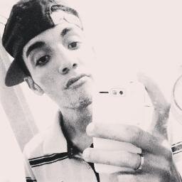 http://t.co/MlZIvlUV7T http://t.co/CfiG0cFrWv