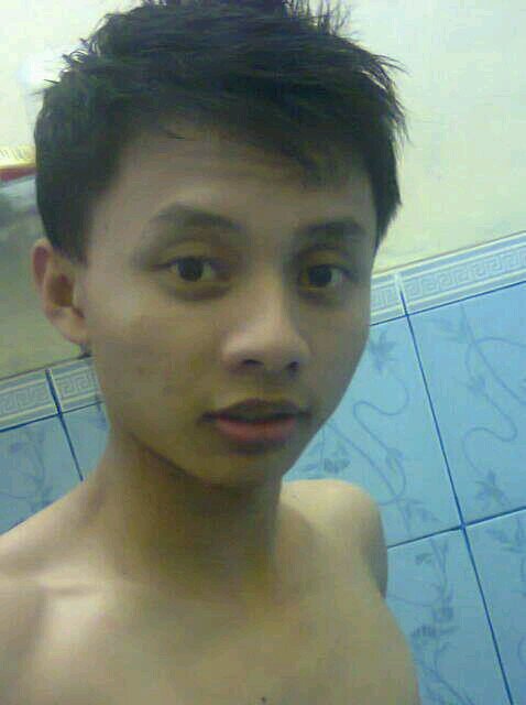 jangan liat muka nya, liat hatinya, hehe