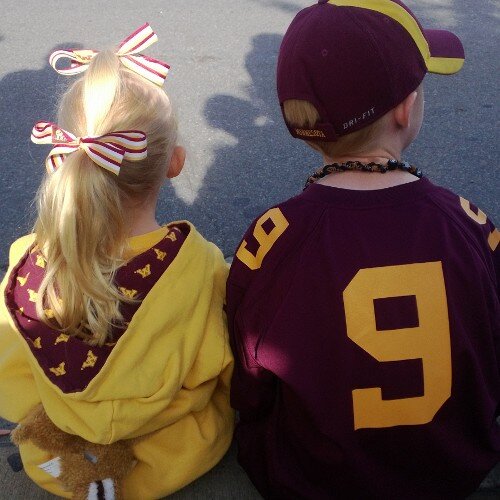 rosealli17's profile picture. 