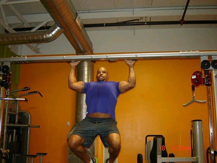Executive Personal Chef / Certified Crossfit & Weight training Personal Trainer .
