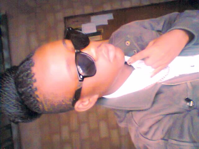 ThEeBlaQ_Trendy's profile picture. I'm An Aspiring TV and Radio Presenter | Keep Calm ♥ Gay People | I ♥ @Swanktifed |#TeamBarB |@NickiMinaj is My Idol ♥ Twifey --- @baybee_Lee_Nelz