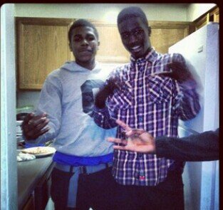 Fvck wit it Only bout getting money and being successful #Rip Keese Gone but never Forgotten
And follow my niggah @youngfinesser