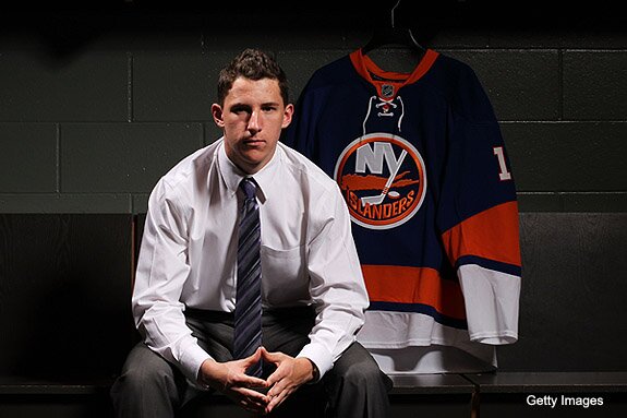 Single-handedly robbed Bouchard of a job and all I had to do was tear up the AHL #Stud