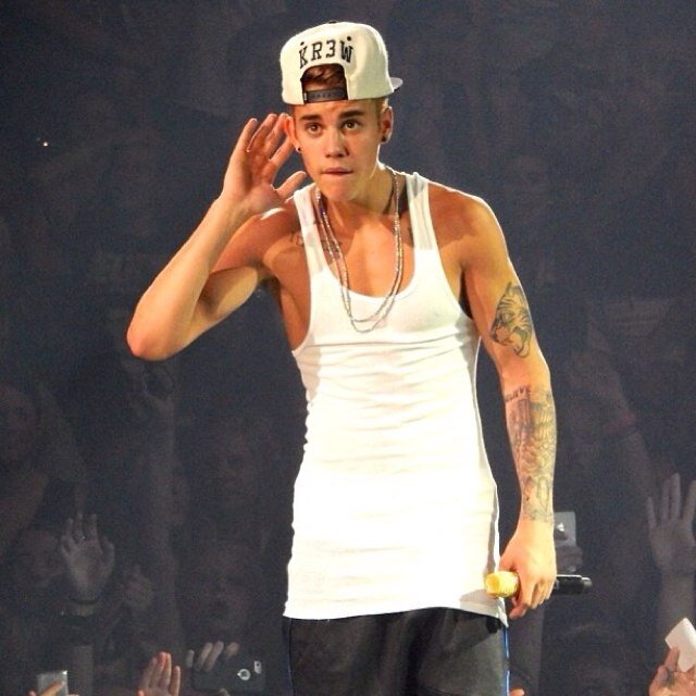 I actually 16 years Japanese boy but also many tweets in English Miranda kerr Swimming Justin bieber